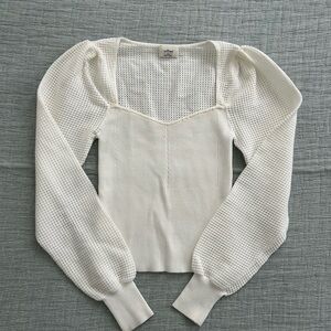 Aritzia White Knit Puff Sleeve Top